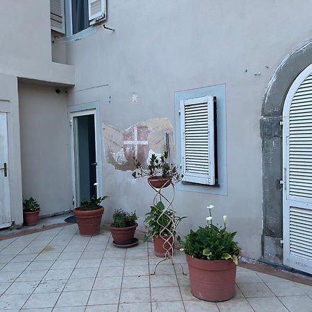 Villa Rosa Calci Exteriör bild
