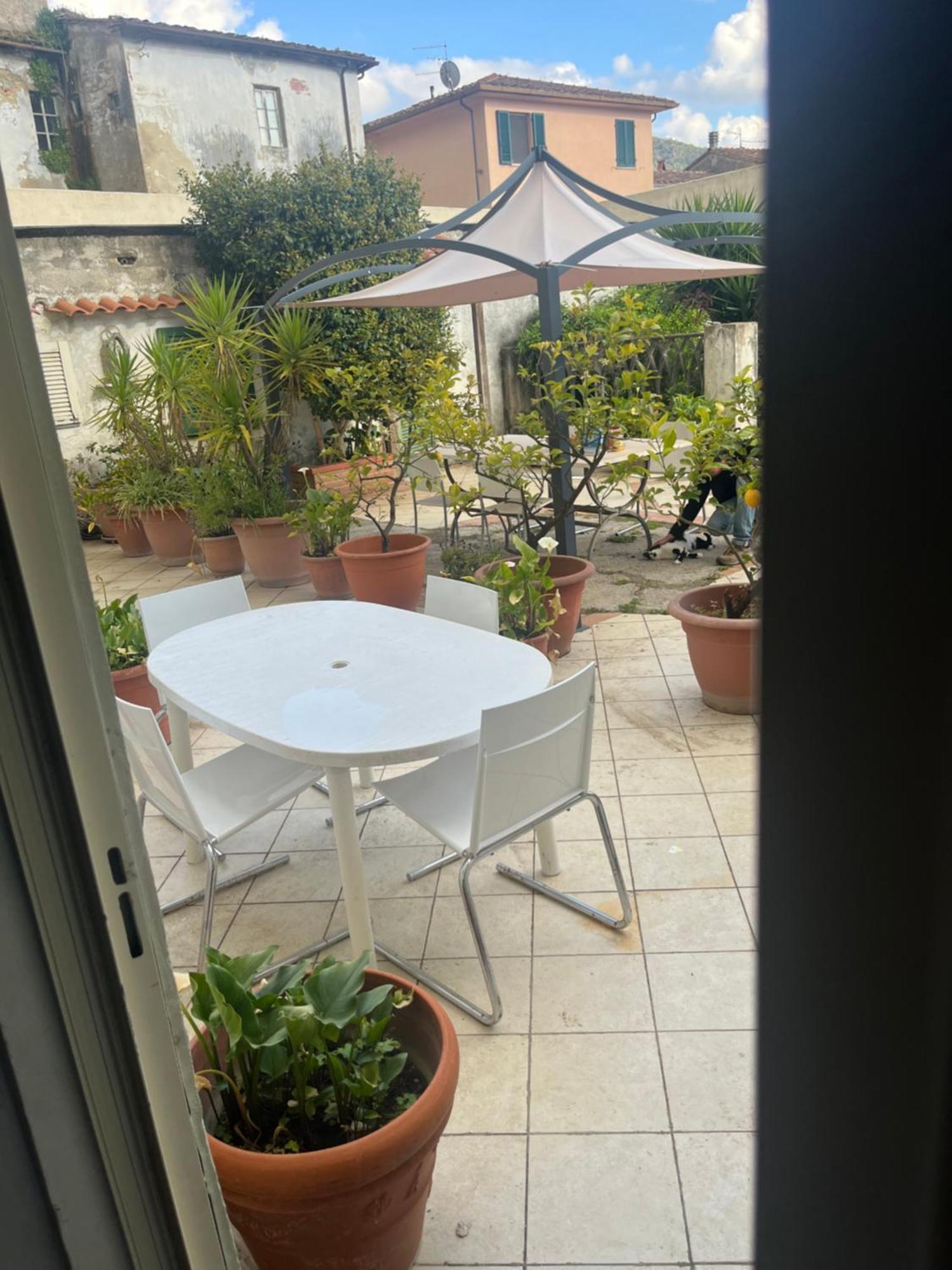 Villa Rosa Calci Exteriör bild
